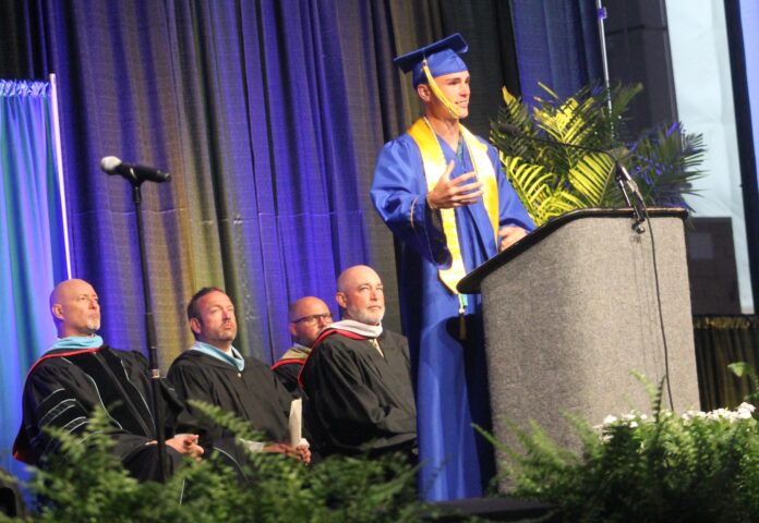 3 Hudson Woods Class President speaks